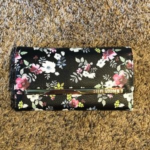 Steve Madden wallet